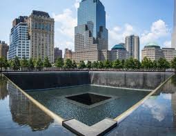 9/11 Memorial & Museum — Homenagem e História 🕊️