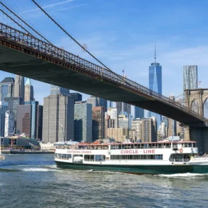 Passeio de Veleiro ao Redor de Manhattan — 4 Horas 360° ⛵